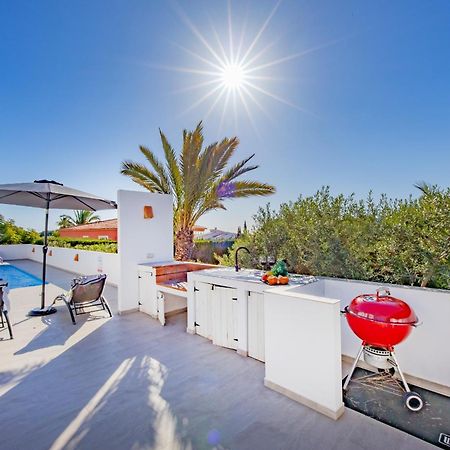 Villa Altamira - Plusholidays Кальпе Экстерьер фото