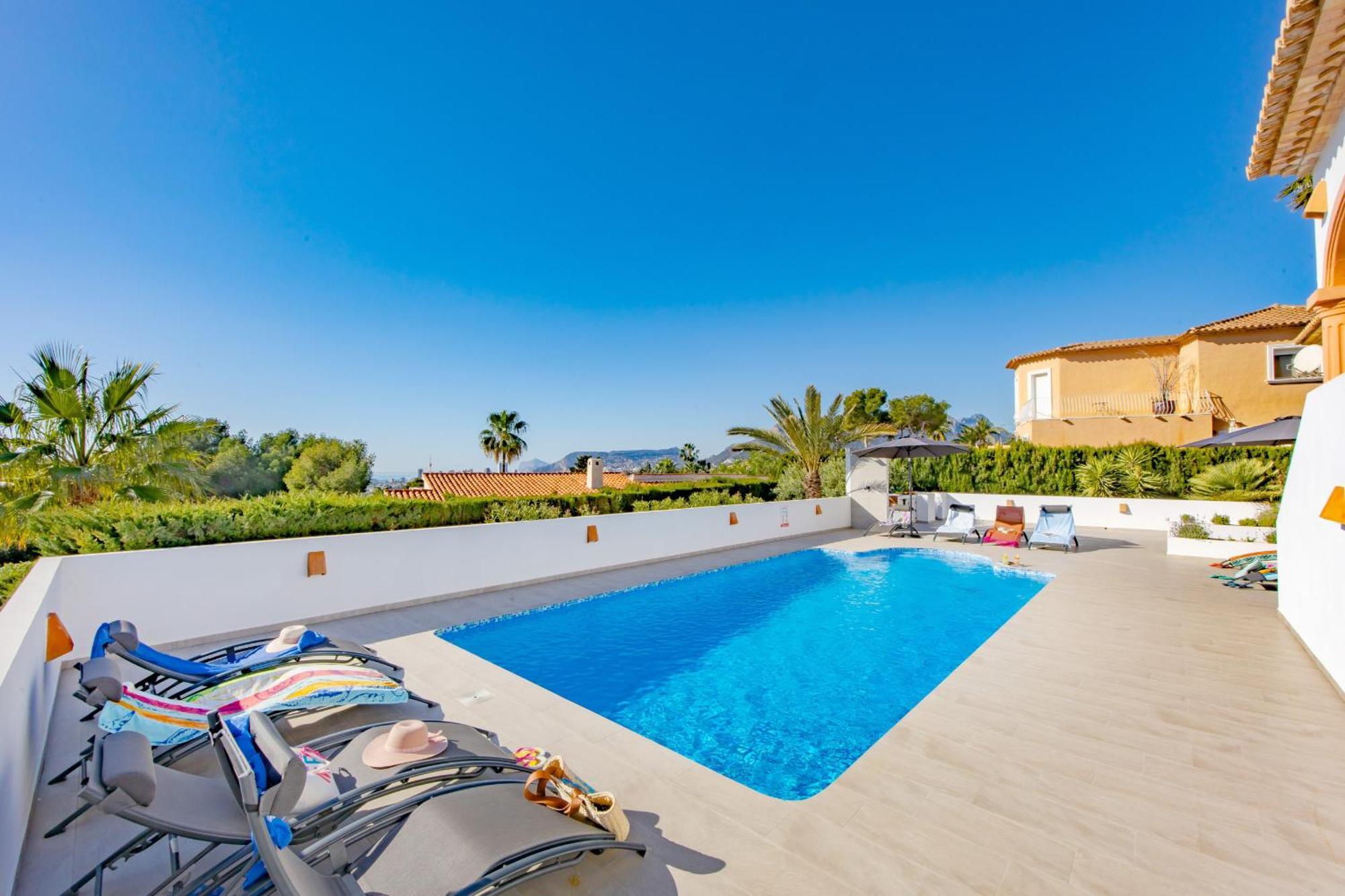 Villa Altamira - Plusholidays Кальпе Экстерьер фото