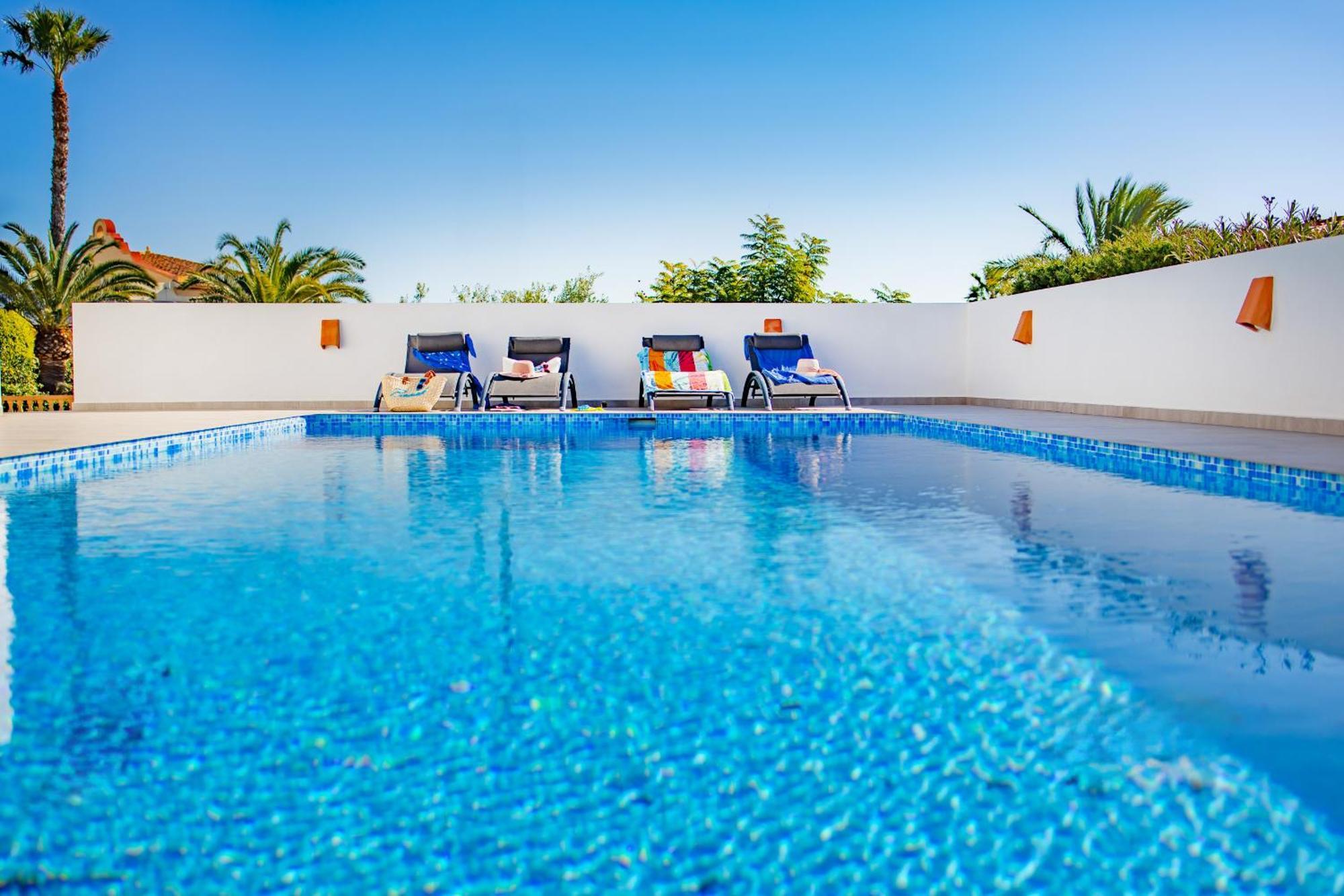 Villa Altamira - Plusholidays Кальпе Экстерьер фото