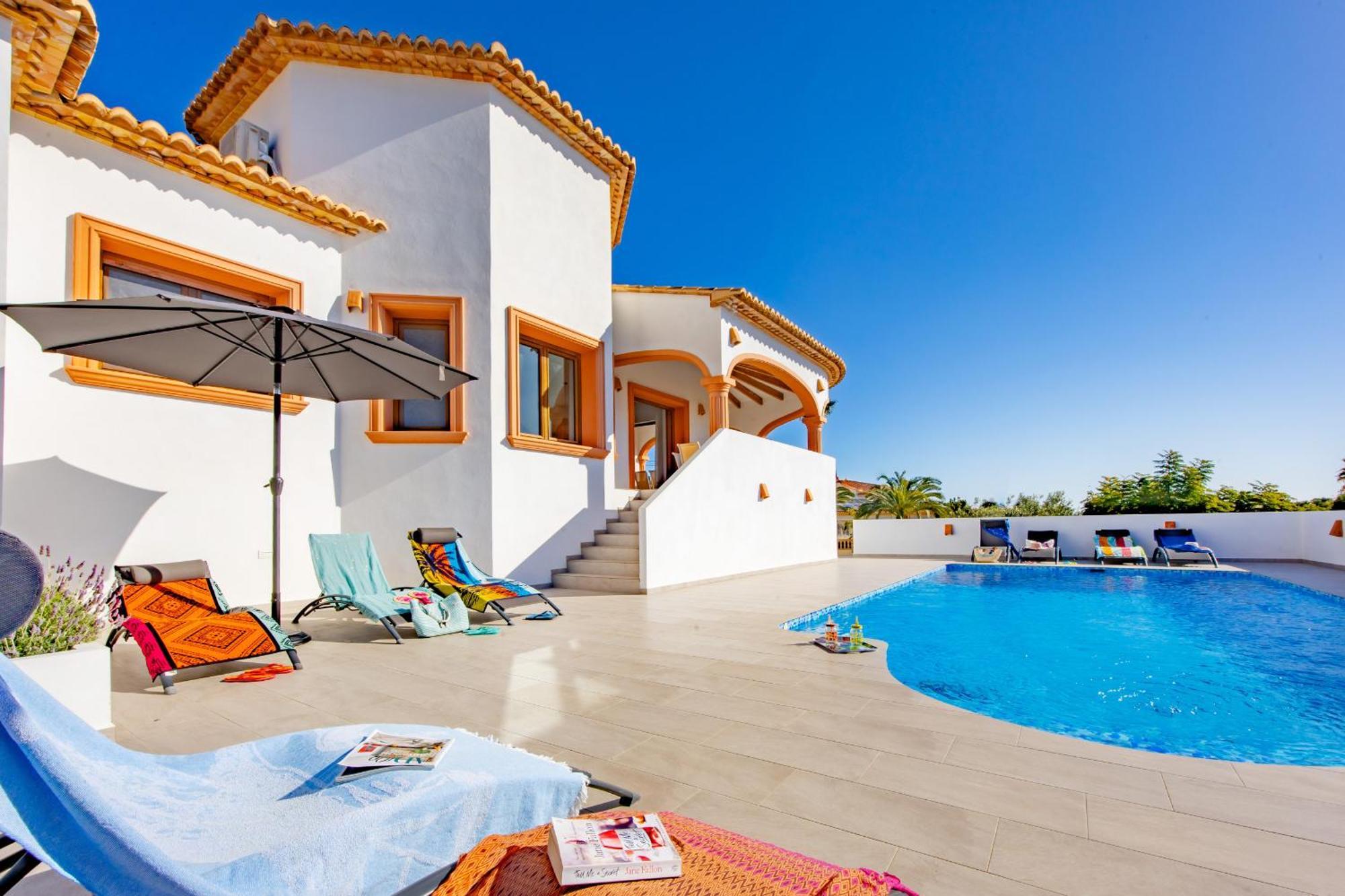 Villa Altamira - Plusholidays Кальпе Экстерьер фото
