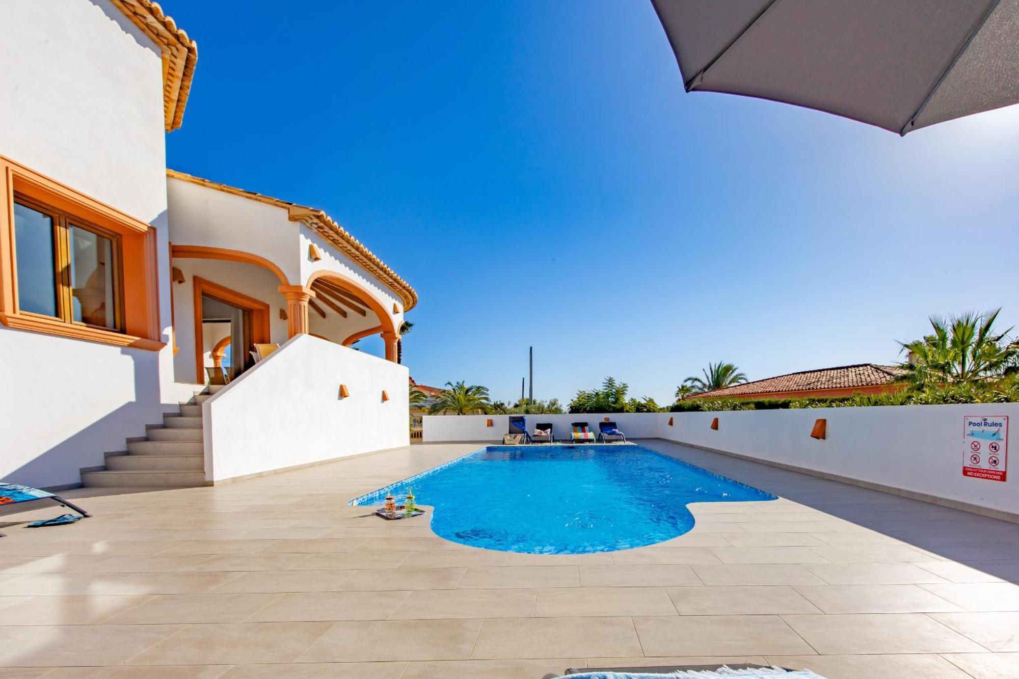 Villa Altamira - Plusholidays Кальпе Экстерьер фото